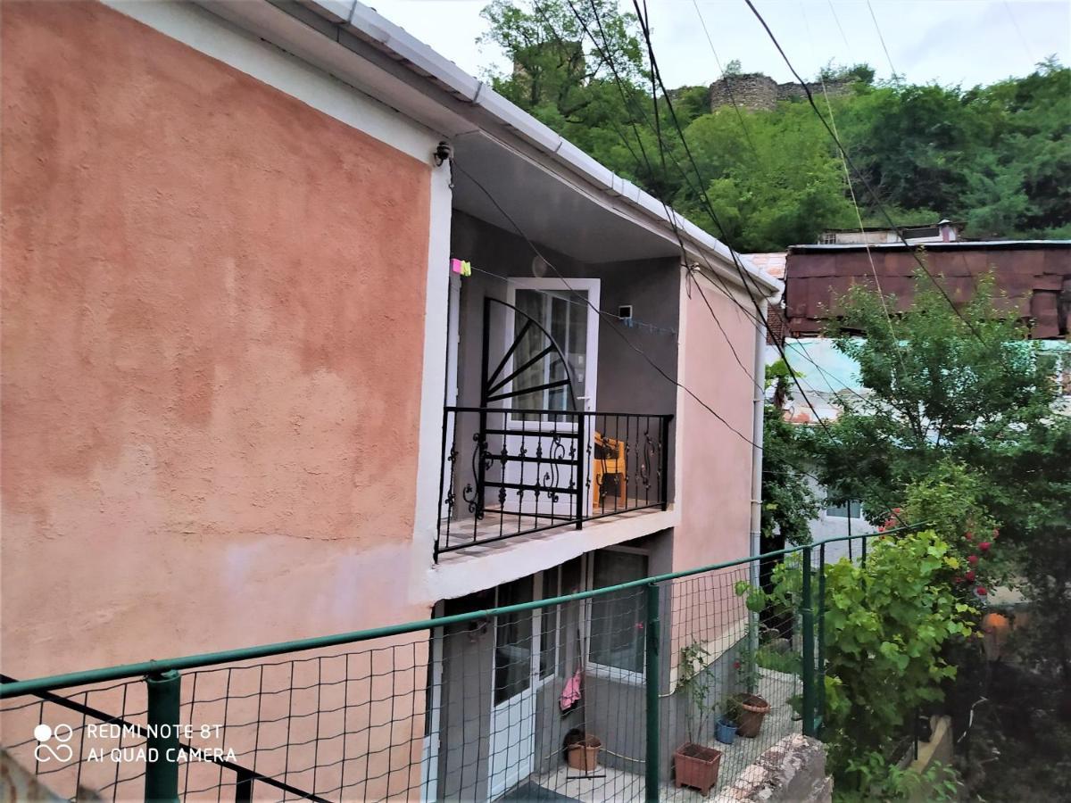 Irakli Guesthouse 博尔若米 外观 照片
